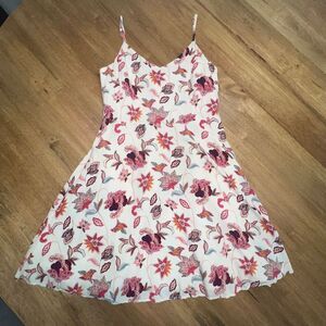 Woman's loft floral sundress size 6 off white spaghetti‎ straps